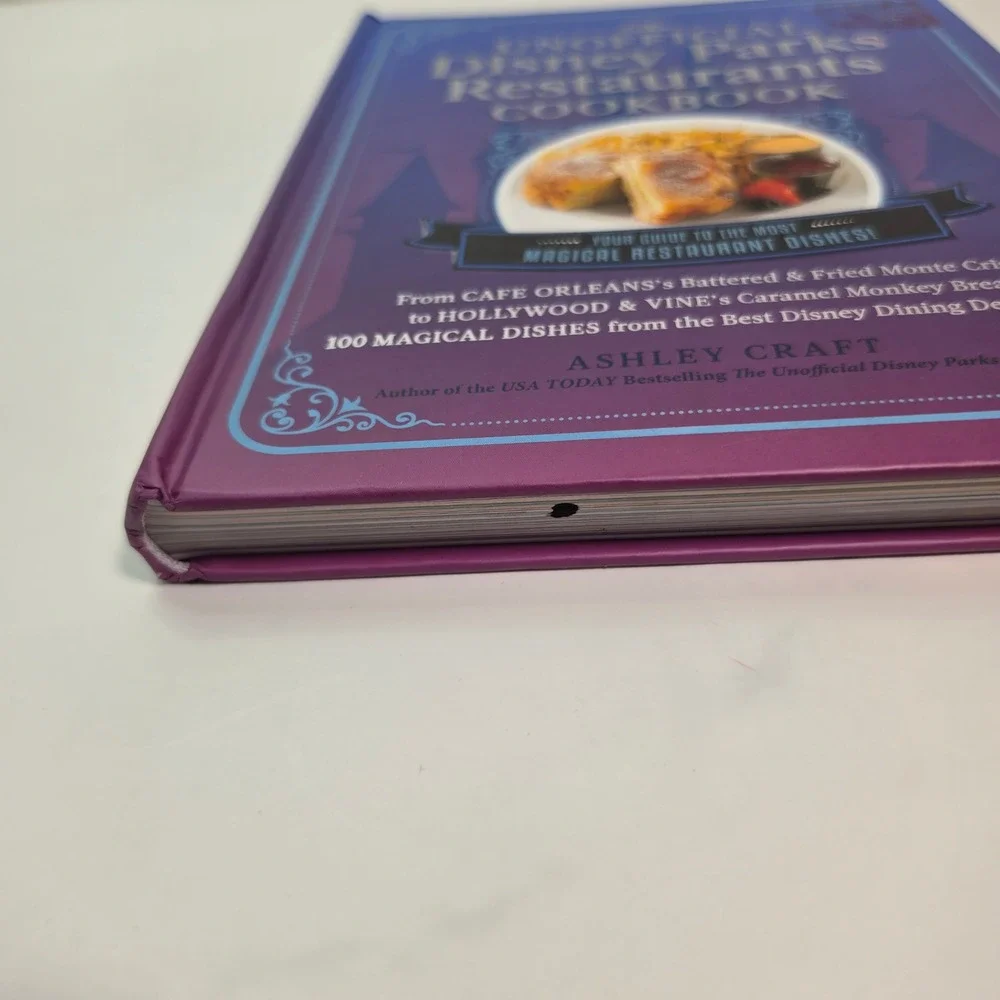The Unofficial Disney Parks Restaurants Cookbook Ashley Craft Hardcover 2023